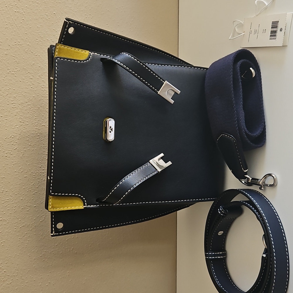 Tory Burch Lee Radziwill Bucket Bag